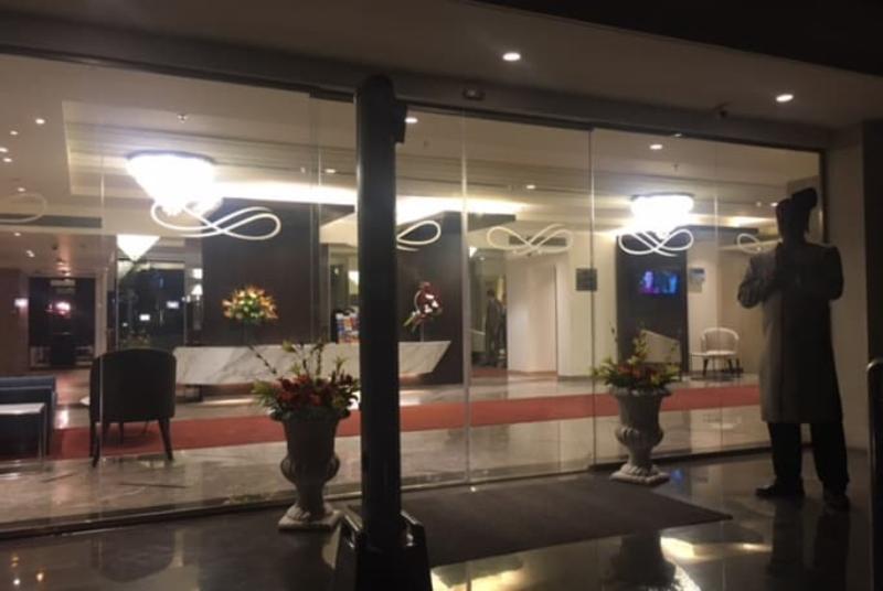 Deventure Sarovar Portico Kapashera, New Delhi Luaran gambar