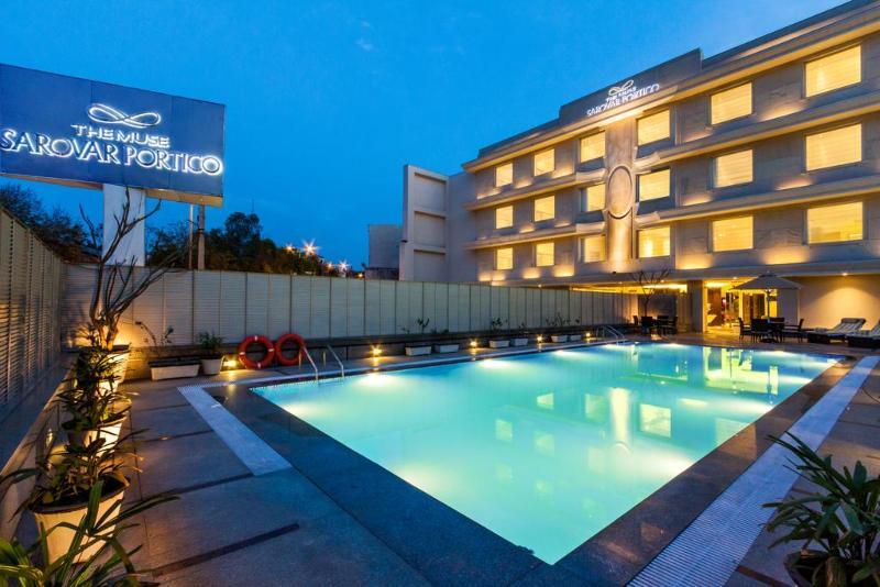 Deventure Sarovar Portico Kapashera, New Delhi Luaran gambar